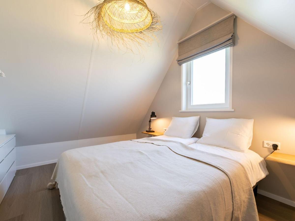 Cosy Holiday Home In Oostkapelle With A Garden Zewnętrze zdjęcie