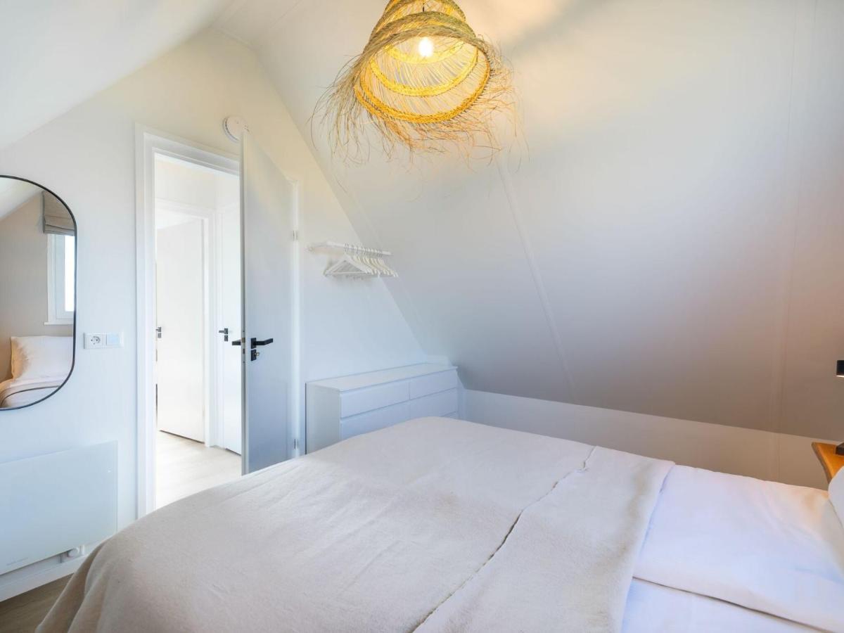 Cosy Holiday Home In Oostkapelle With A Garden Zewnętrze zdjęcie